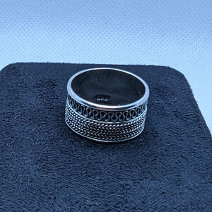 Large  band ring